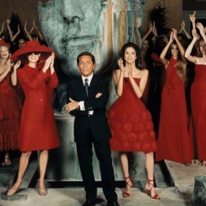 Valentino: Ο τελευταίος αυτοκράτορας της dolce vita και του εκθαμβωτικού