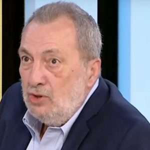 «Γιωργάρα αντίο, για μένα ήσουν αδελφός» - Ο συγκλονιστικός επικήδειος του Στρατή Λιαρέλλη για τον Παπαδάκη