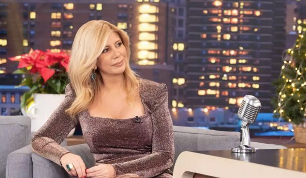 Ζήνα Κουτσελίνη: Έχω αφαιρέσει στήθος γιατί ήταν πιο «μπαμπάτσικο», πρώτα με κοιτούσαν εκεί και μετά στα μάτια