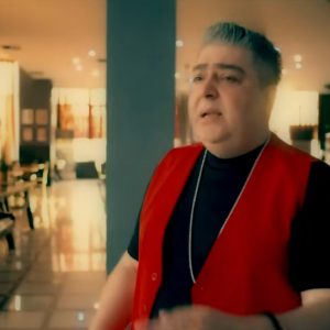 Σώτης Βολάνης: Αιφνίδια αποχώρηση από το νυχτερινό κέντρο που εμφανιζόταν – Αιχμές από συνεργάτιδά του