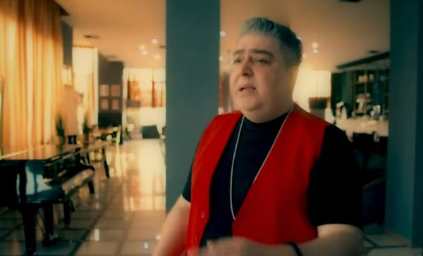 Σώτης Βολάνης: Αιφνίδια αποχώρηση από το νυχτερινό κέντρο που εμφανιζόταν – Αιχμές από συνεργάτιδά του