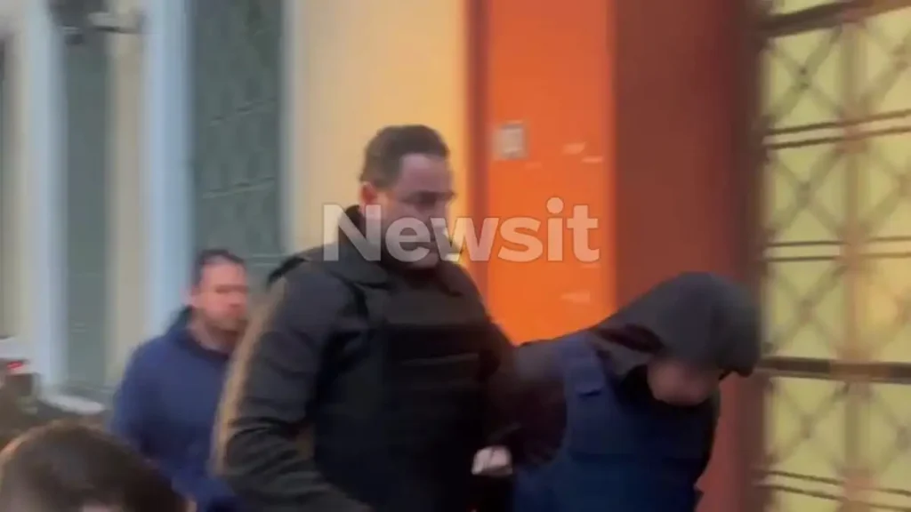 Σέρρες: Στα δικαστήρια ο 15χρονος για το ξύλο μέχρι θανάτου στον 17χρονο – «Είναι συντετριμμένος» λέει ο δικηγόρος του