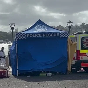 Αυστραλία: Καρχαρίας επιτέθηκε σε 13χρονο που κολυμπούσε, νοσηλεύεται σε σοβαρή κατάσταση