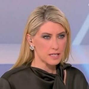 Η Σία Κοσιώνη συνεχίζει να νοσηλεύεται εκτός εντατικής: Ο Κώστας Μπακογιάννης συνέχεια στο πλευρό της