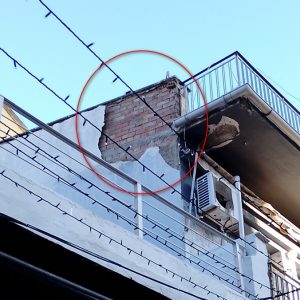 Λαμία: Πτώση σοβάδων σε κεντρικό δρόμο της πόλης