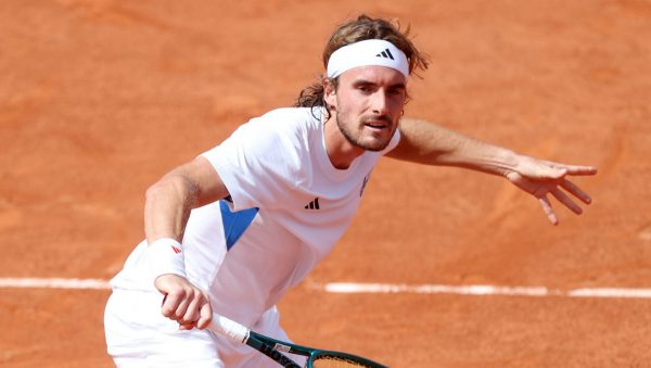 Στέφανος Τσιτσιπάς: Ήττα 2-0 σετ από τον Βούκιτς και πρόωρος αποκλεισμός από το τουρνουά της Αδελαΐδας