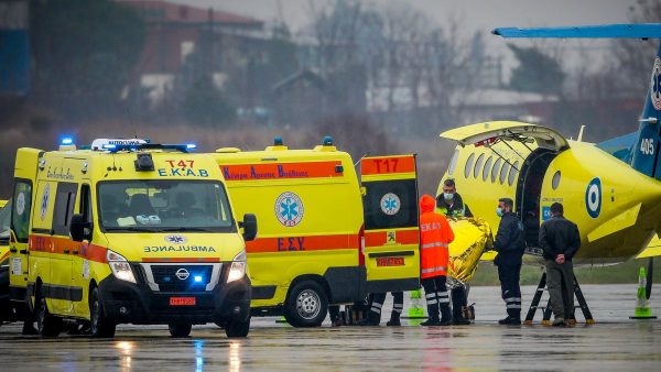 ΠΑΟΚ για τους τραυματίες οπαδούς: «Δύο παιδιά μας είναι πίσω, δίπλα στους ανθρώπους μας, κάθε στιγμή»