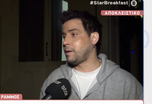 Ο Αναστάσιος Ράμμος επέστρεψε από το μαιευτήριο με τη νεογέννητη κόρη του και τη σύντροφό του