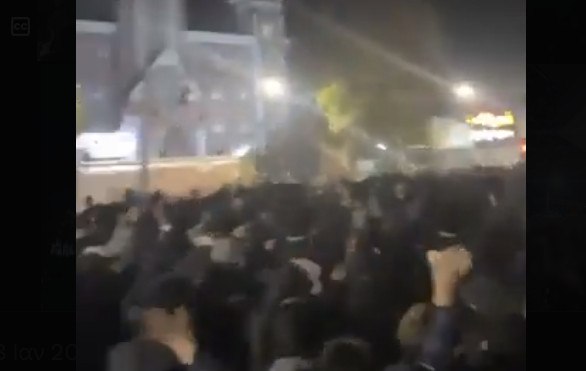 Ιράν: Κλιμακώνονται οι αναταραχές, χωρίς ίντερνετ η χώρα- Τουλάχιστον 45 διαδηλωτές νεκροί