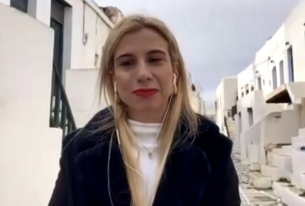 Νικολέττα Χαραλαμπόγλου: Η Σερραία δασκάλα που «ζωντάνεψε» το Δημοτικό Σχολείο στη Φολέγανδρο