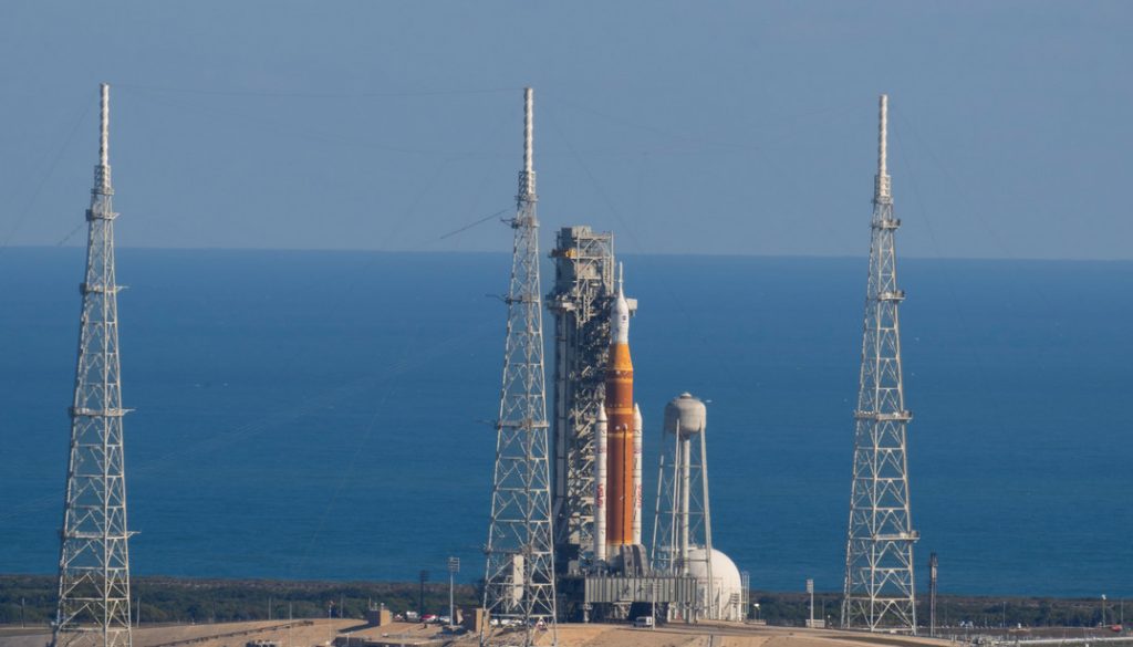 NASA: Αναβάλλεται λόγω καιρού το πρώτο ταξίδι μετά από 50 χρόνια στη Σελήνη