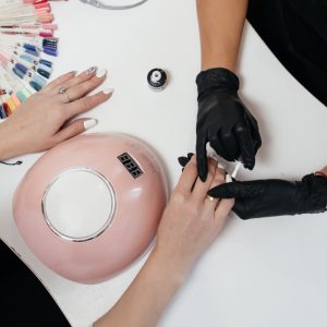 Λαμία: Το Nailpop αναζητά τεχνίτρια νυχιών