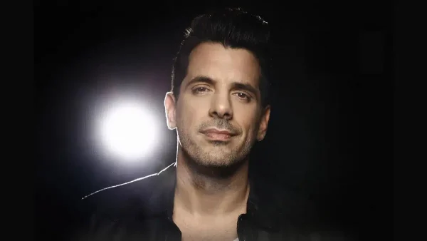 Ο Θοδωρής Φέρρης την Κυριακή της Αποκριάς έρχεται στη Λαμία - Μάθε για τις προσκλήσεις!