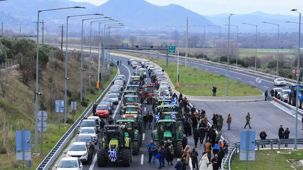 Τι ξεκλείδωσε τη συνάντηση Μητσοτάκη - αγροτών: Το παρασκήνιο και οι όροι του Μαξίμου