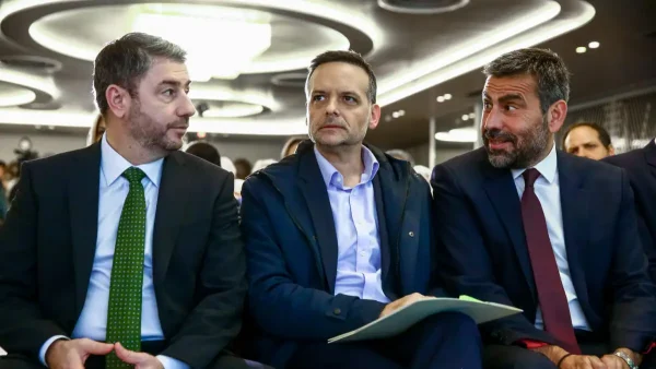 Επίθεση Δούκα σε Ανδρουλάκη: Η στρατηγική μας απέτυχε, ο στόχος της πρώτης θέσης απομακρύνεται