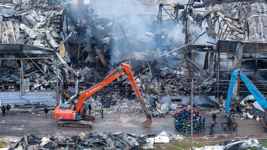 Πυροσβεστική: Πολύμηνη η διαρροή στη Βιολάντα, εξαιρετικά μεγάλες συγκεντρώσεις προπανίου κάτω από το έδαφος και σπινθήρας οδήγησαν στη φονική έκρηξη