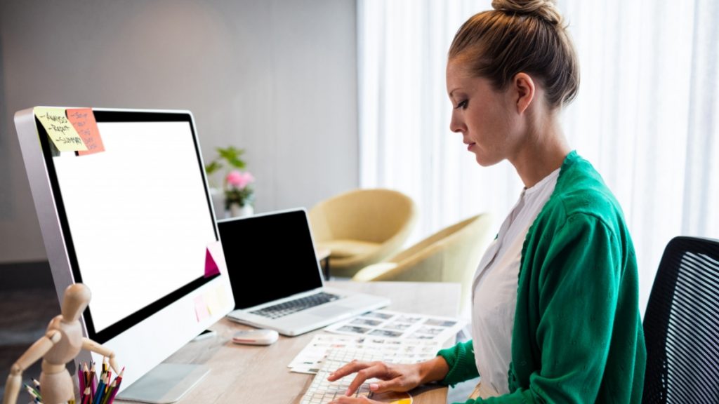 Ζητείται υπεύθυνος/η διαχείρισης eshop από τη Lisnail Professional