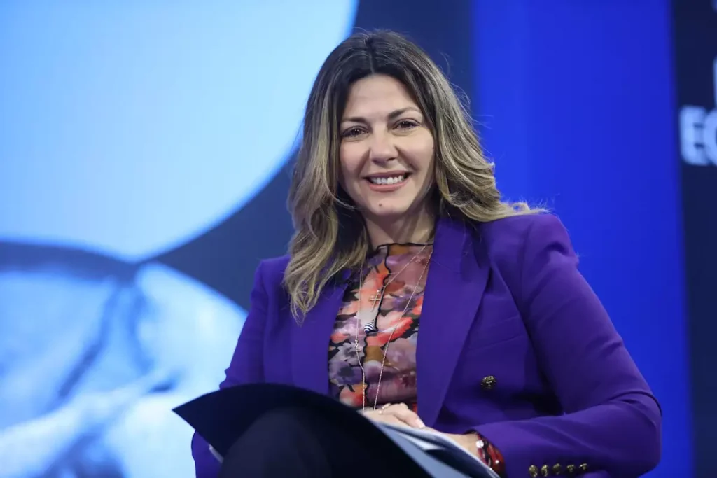 Ζαχαράκη για τον ντόρο με τα "woke" βιβλία Δημοτικού: "Είμαστε εδώ για να διορθώσουμε, όχι για να λογοκρίνουμε"