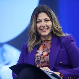 Ζαχαράκη για τον ντόρο με τα "woke" βιβλία Δημοτικού: "Είμαστε εδώ για να διορθώσουμε, όχι για να λογοκρίνουμε"