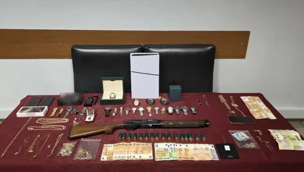 Εξαρθρώθηκε κύκλωμα διαρρηκτών που είχε χτυπήσει σε Θεσσαλία και Στερεά Ελλάδα (ΒΙΝΤΕΟ)