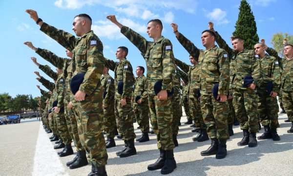 Από σήμερα σε εφαρμογή το νέο μοντέλο στρατιωτικής θητείας: Τα στάδια εκπαίδευσης, 100 ευρώ η αποζημίωση στην παραμεθόριο - Όλες οι αλλαγές