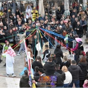 Με μεγάλη επιτυχία ολοκληρώθηκε το καρναβάλι στον Δομοκό