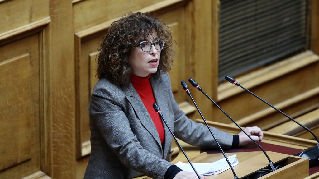 Ελένη Καραγεωργοπούλου: Ανακοινώθηκε στη Βουλή η ανεξαρτητοποίησή της – «Θα διατηρήσω την έδρα»