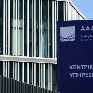 Κύκλωμα «αχυρανθρώπων» στην εστίαση: Αντιμέτωποι με βαριά κακουργήματα οι 11 συλληφθέντες από την επιχείρηση της ΑΑΔΕ
