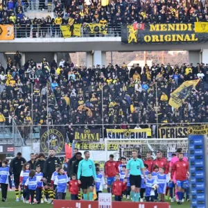 ΑΕΚ: Κιτρινόμαυρη «τρέλα» για το ματς στο Βόλο, οι οπαδοί «εξαφάνισαν» 8.000 εισιτήρια μέσα σε λίγες ώρες