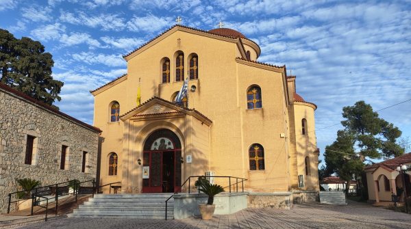 Πανηγυρίζει σήμερα και αύριο ο Άγιος Χαράλαμπος Ραχών