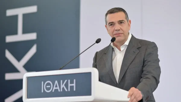 Αλέξης Τσίπρας: Live η παρουσίαση της «Ιθάκης» στη Λάρισα