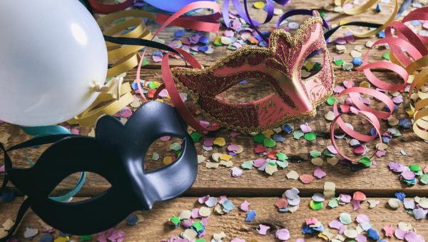 Την Κυριακή το καρναβάλι της Αμφίκλειας