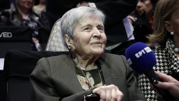 Ο Δήμος Λαμιέων αποχαιρετά την Επίτιμη Δημότη του, Ελένη Γλύκατζη-Αρβελέρ