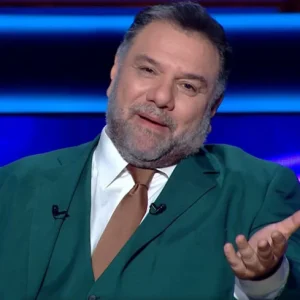 Γρηγόρης Αρναούτογλου: «Κάποιοι σχολιάζουν τα κιλά μου ακόμη και μπροστά μου»