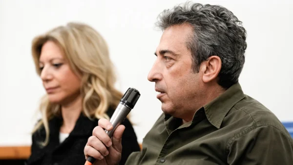 Ασλανίδης για το βίντεο Καρυστιανού για τα 3 χρόνια από τα Τέμπη: «Όσοι γονείς το είδαν σοκαρίστηκαν, ήταν λάθος»