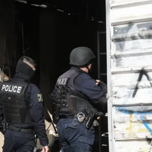 Συνελήφθη για ναρκωτικά ο αδελφός του προέδρου Συλλόγου Κτηνοτρόφων Μαγνησίας – Τον ερευνούν για όπλα και κλεμμένα αυτοκίνητα