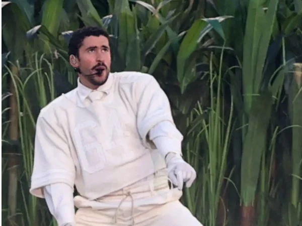 Super Bowl 2026: Ο Bad Bunny στο μεγαλύτερο live της ζωής του – Το γεμάτο μηνύματα show