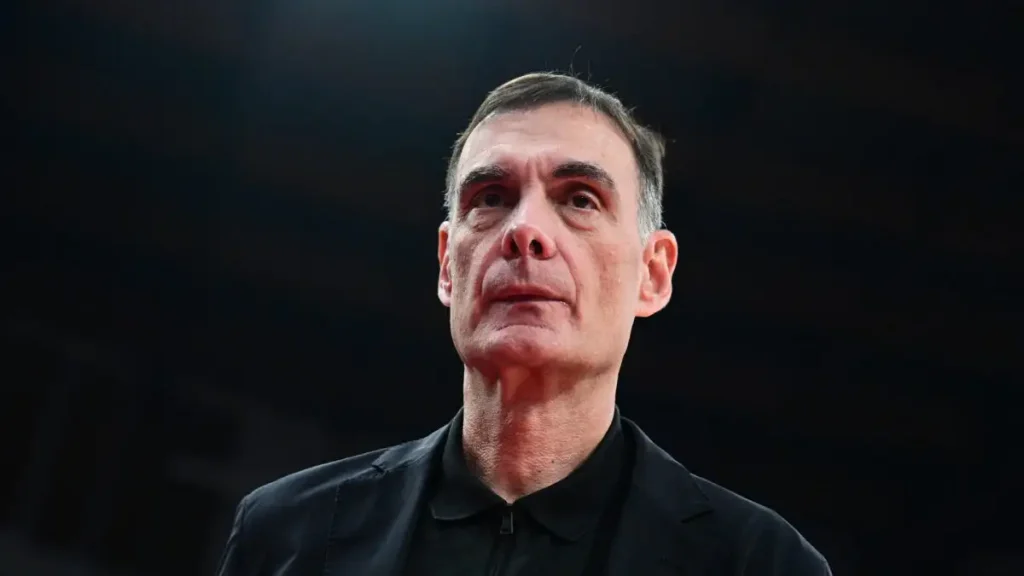 Μπαρτζώκας: «Ο Ολυμπιακός ζει μέσα από την κατάκτηση τίτλων»