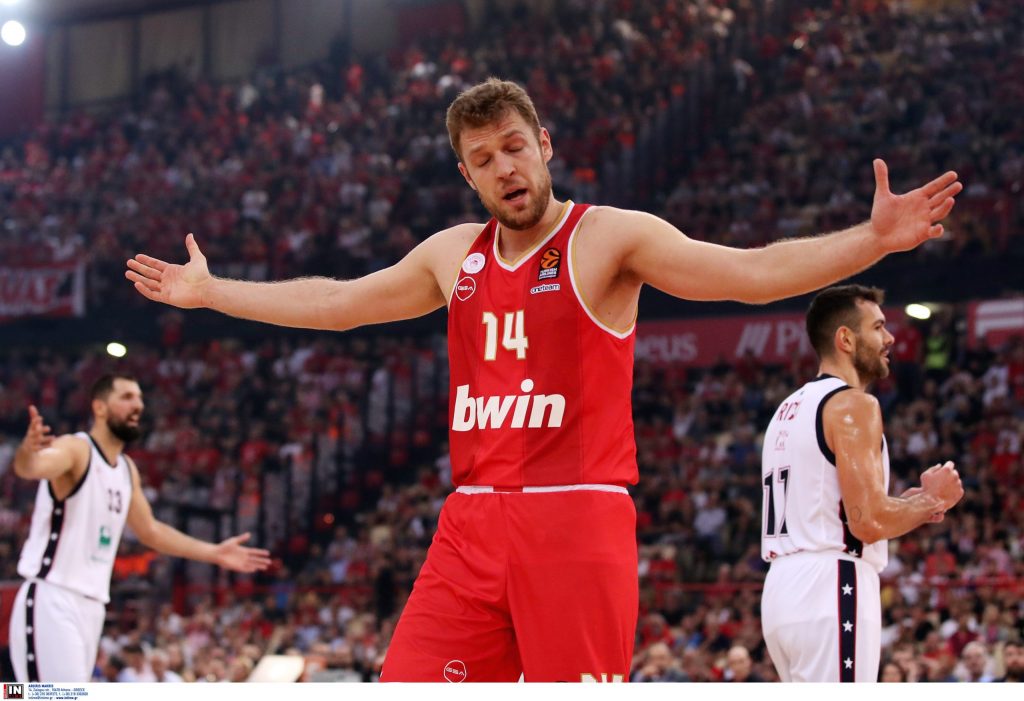 Σούπερ προσφορά* για κάθε πόντο του Σάσα Βεζένκοφ από το Pamestoixima.gr στον αγώνα Ολυμπιακός - Ερυθρός Αστέρας