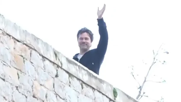 Μπραντ Πιτ: Το εσωτερικό του σπιτιού του ηθοποιού στην Ύδρα – Τα γυρίσματα και ο στόχος του Α’ ανδρικού ρόλου