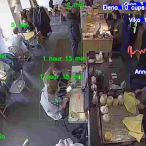 Καφετέρια χρησιμοποιεί AI για να παρακολουθεί τους υπαλλήλους της: Δεν φαντάζεστε τι διαπιστώνει (ΒΙΝΤΕΟ)