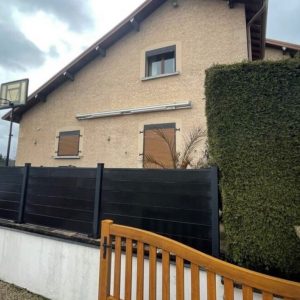 Δύο βρέφη βρέθηκαν νεκρά σε καταψύκτη στη Γαλλία - Συνελήφθη η μητέρα τους