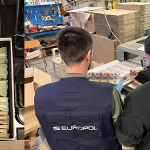 Πλούσια η δράση των «τσιγαράδων» στη Στερεά - Αποθήκες σε Βοιωτία και Εύβοια (ΒΙΝΤΕΟ-ΦΩΤΟ)