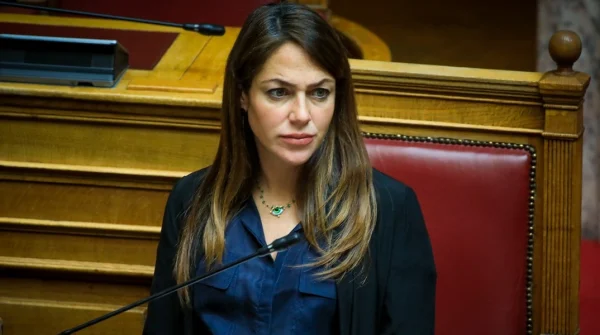 Μιχαηλίδου: Βρέθηκαν 80 φάκελοι κακοδιαχείρισης από την Τασούλα Χατζηδάκη - Εμπλοκή και 2ου ατόμου