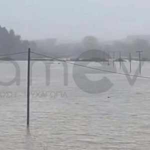 Κακοκαιρία στον Έβρο: «Πνίγεται» το Σουφλί, κλειστός ο δρόμος προς τη Δαδιά
