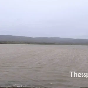 Έβρος: «Εάν σπάσουν κι άλλα αναχώματα θα κινδυνεύσουν οικισμοί»