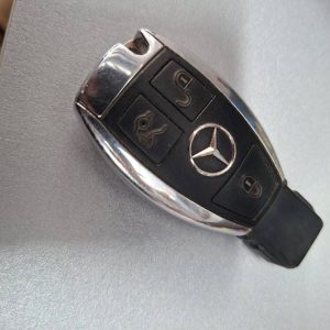 Βρέθηκε κλειδί αυτοκινήτου στην πλατεία Λαού