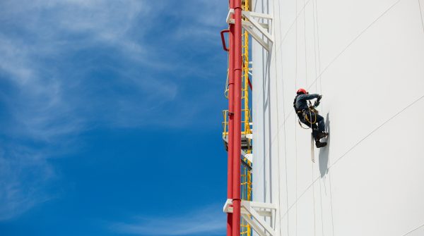 Ζητούνται εναερίτες στο εργοστάσιο μεταλλικών κατασκευών "Κοντογεώργος και ΣΙΑ ΕΠΕ"