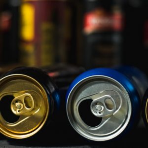 Προς απαγόρευση οι πωλήσεις ενεργειακών ποτών σε παιδιά κάτω των 16 ετών στην Ισπανία