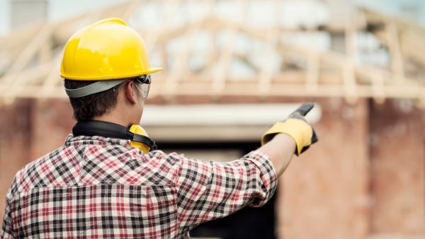 Ζητούνται εργατοτεχνίτες από Τεχνική εταιρεία της Λαμίας